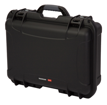 Nanuk (plastica 128186 Nanuk 925-1001 925  Black Polymer with Foam Padding & Latches 17" L x 11.80" W x